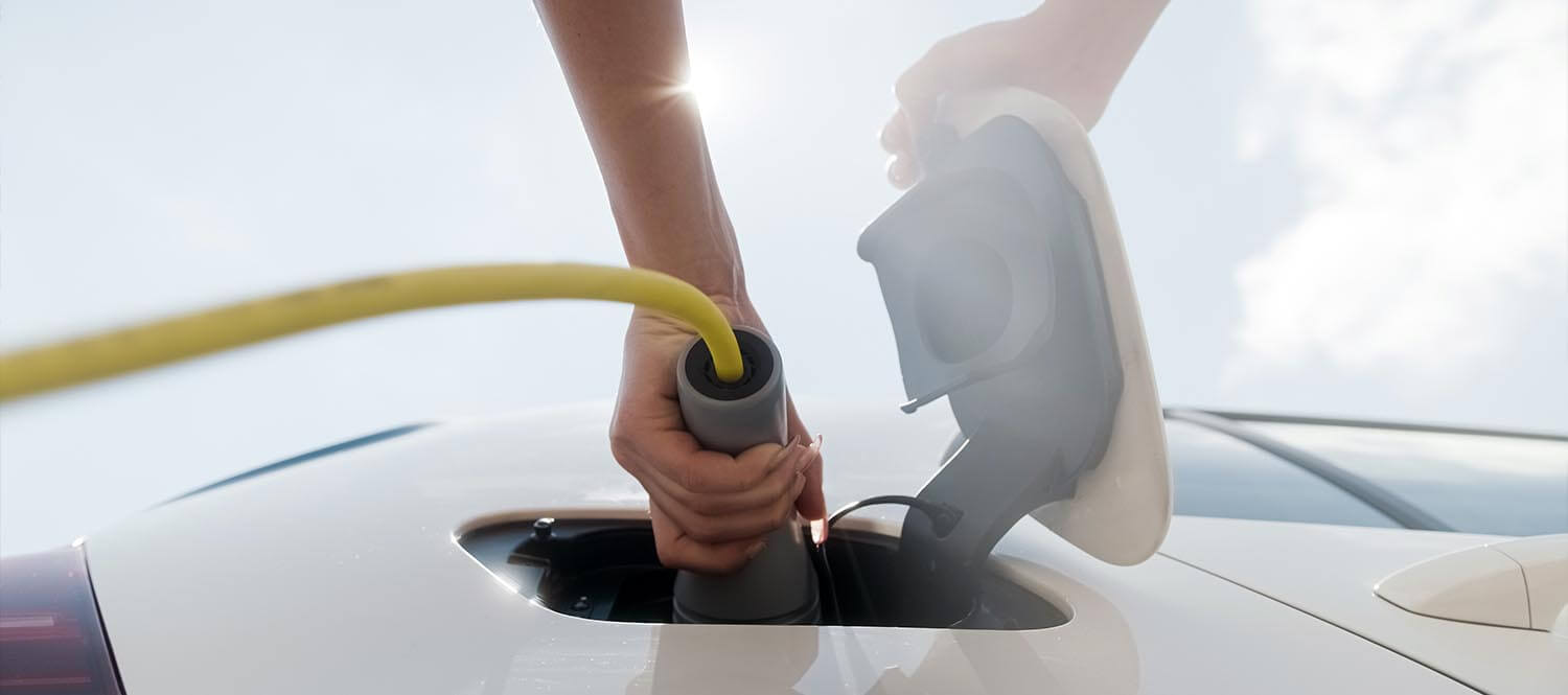 Lee más sobre el artículo Todo lo que hay que saber antes de elegir un vehículo de combustible alternativo
